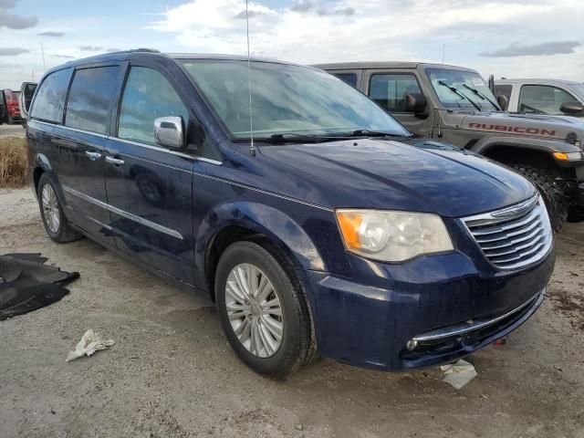 2012 Chrysler Town & Country Touring L