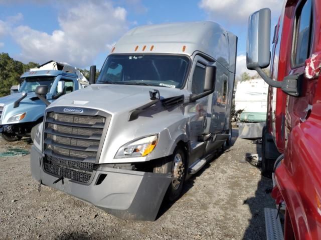 2023 Freightliner Cascadia 126