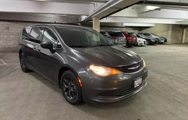 2019 Chrysler Pacifica LX