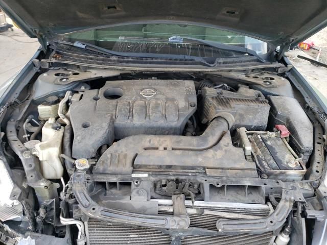 2011 Nissan Altima Base