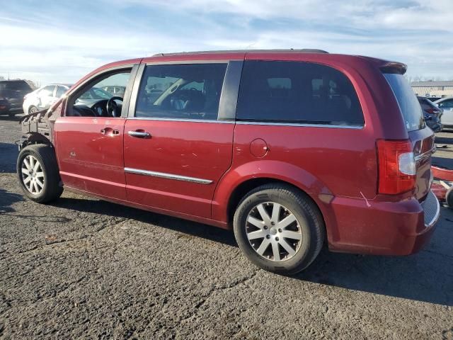 2012 Chrysler Town & Country Touring L