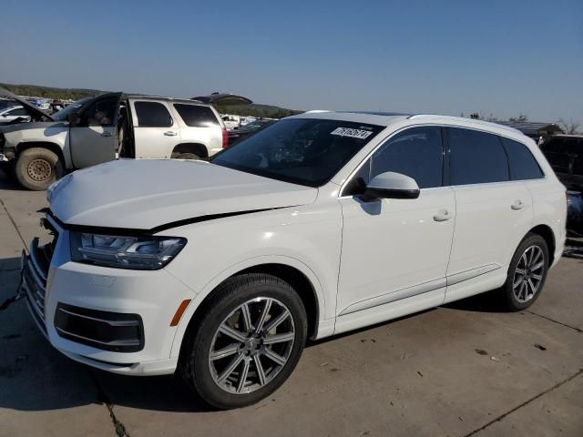 2019 Audi Q7 Premium Plus