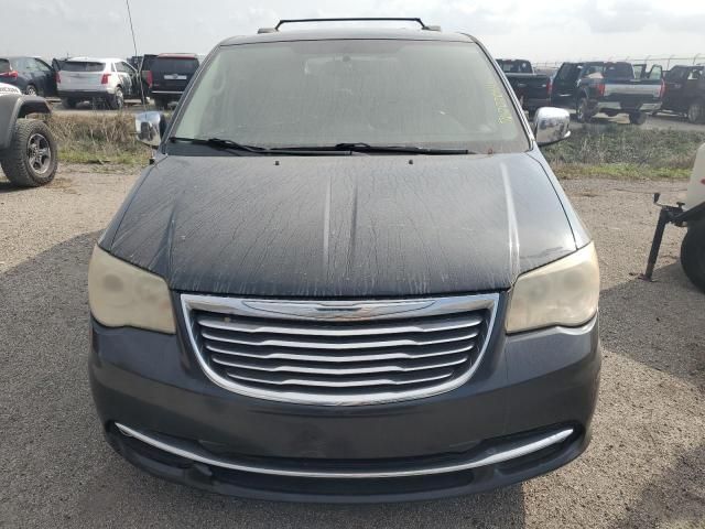 2013 Chrysler Town & Country Limited