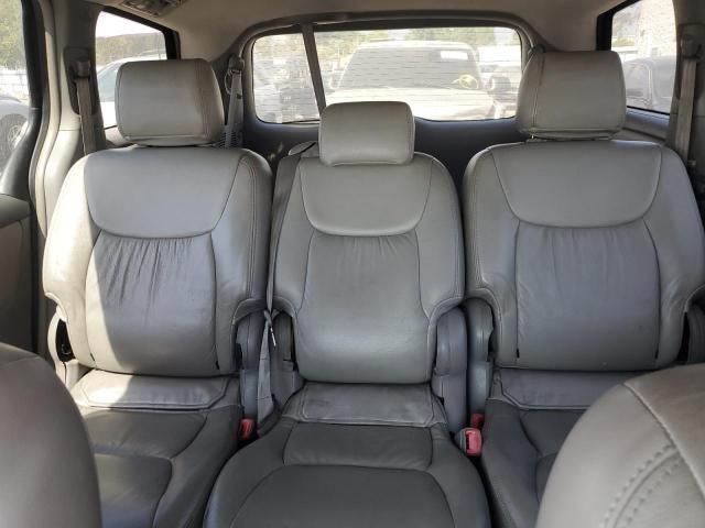 2008 Toyota Sienna CE