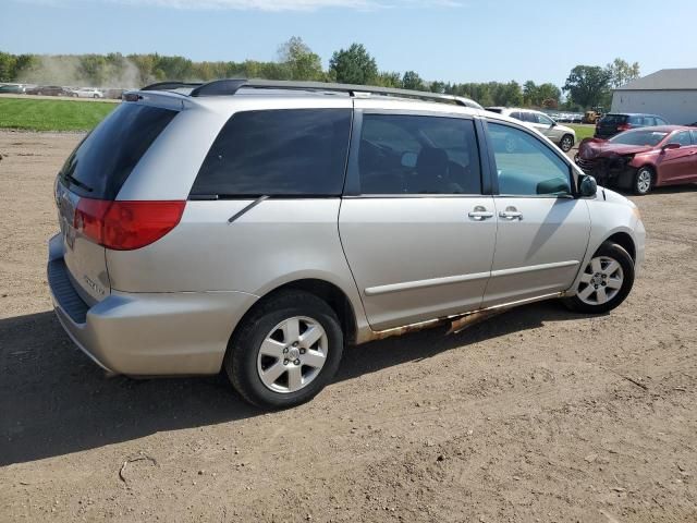 2006 Toyota Sienna CE