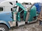 2001 Freightliner Conventional FLD120