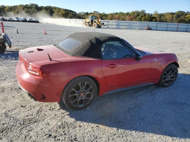 2017 Fiat 124 Spider Classica