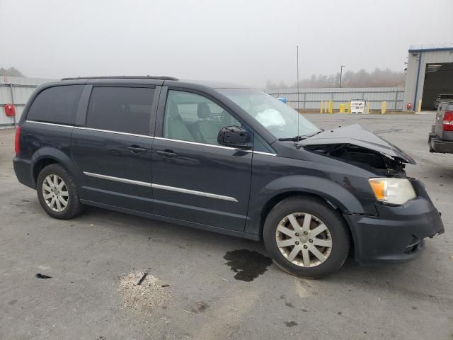 2013 Chrysler Town & Country Touring