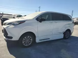 Carros híbridos a la venta en subasta: 2022 Toyota Sienna LE