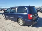 2013 Chrysler Town & Country Touring L