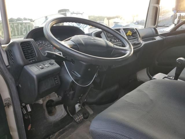 2015 Hino Hino 338