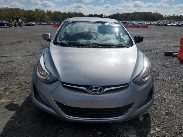 2016 Hyundai Elantra SE