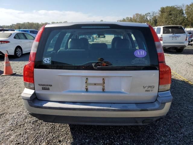 2004 Volvo V70 FWD