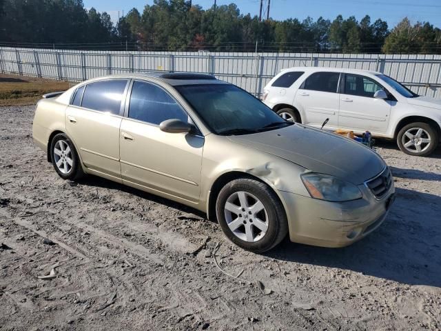 2004 Nissan Altima Base