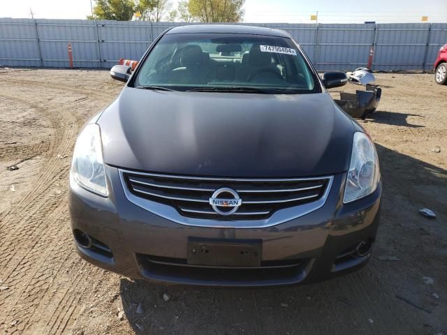 2010 Nissan Altima Base