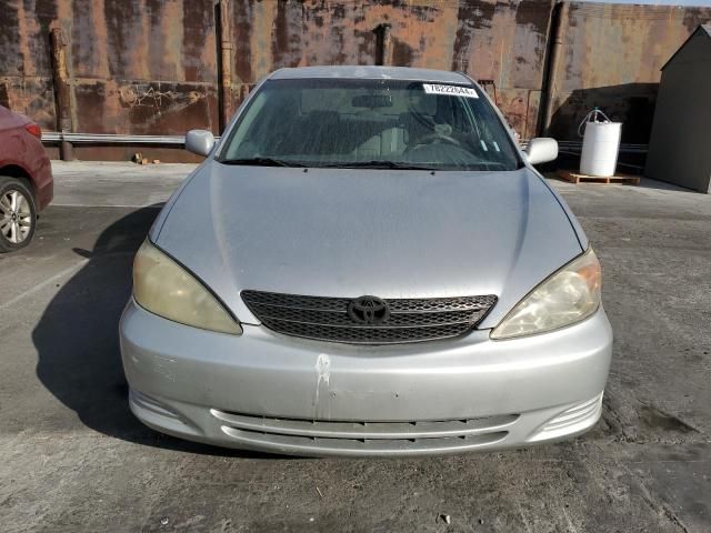 2004 Toyota Camry LE