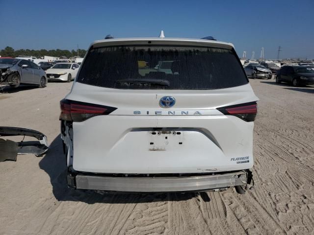 2022 Toyota Sienna Limited