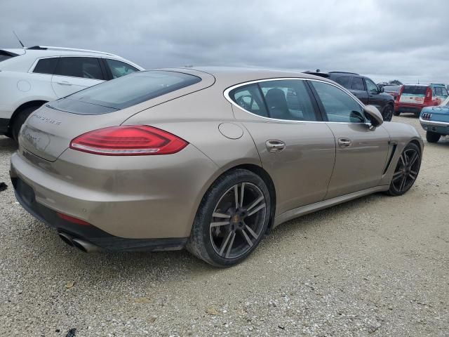 2016 Porsche Panamera S