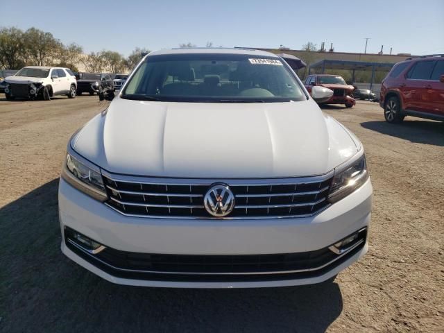 2018 Volkswagen Passat SE