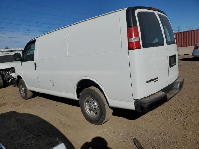 2016 Chevrolet Express G2500