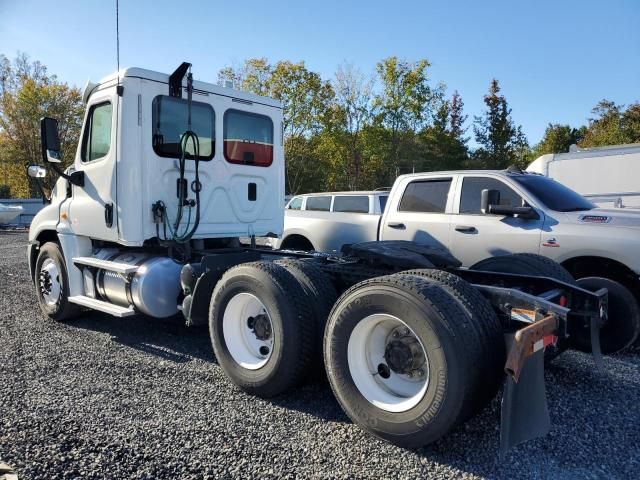 2017 Freightliner Cascadia 125