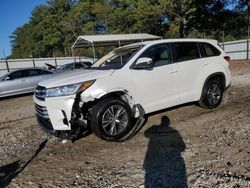 Salvage cars for sale at Austell, GA auction: 2017 Toyota Highlander LE