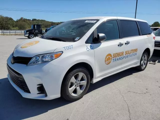 2020 Toyota Sienna L