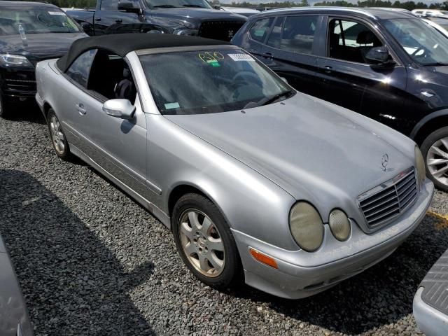 2000 Mercedes-Benz CLK 320