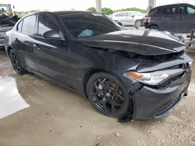 2021 Alfa Romeo Giulia Sport