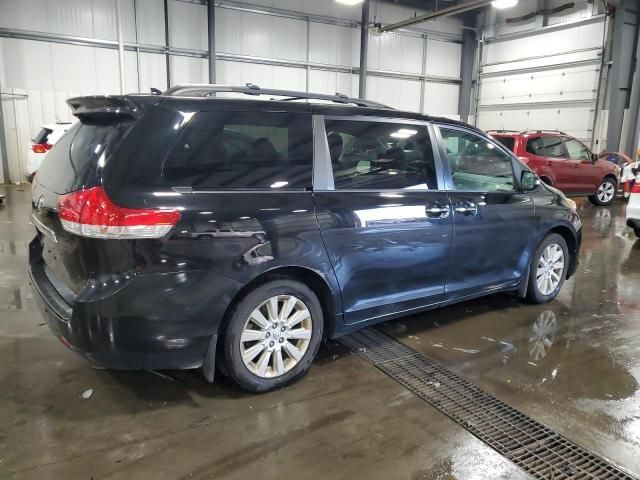 2013 Toyota Sienna XLE