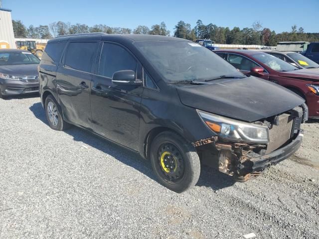 2018 KIA Sedona LX