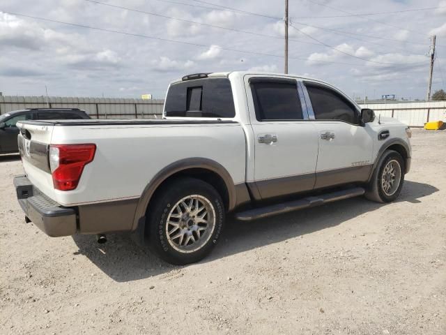 2017 Nissan Titan SV