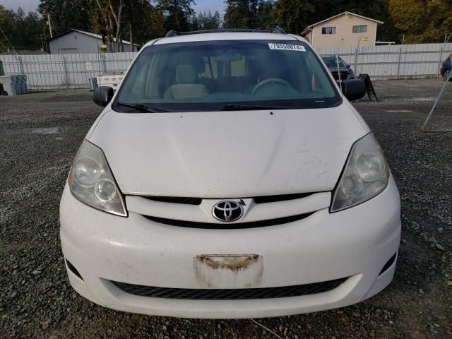 2007 Toyota Sienna CE