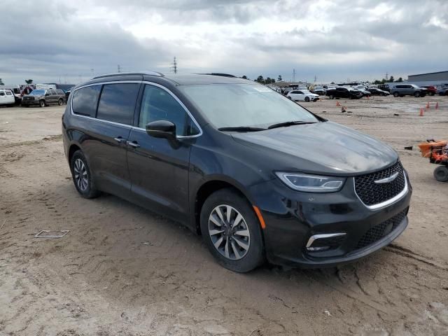 2021 Chrysler Pacifica Hybrid Touring L