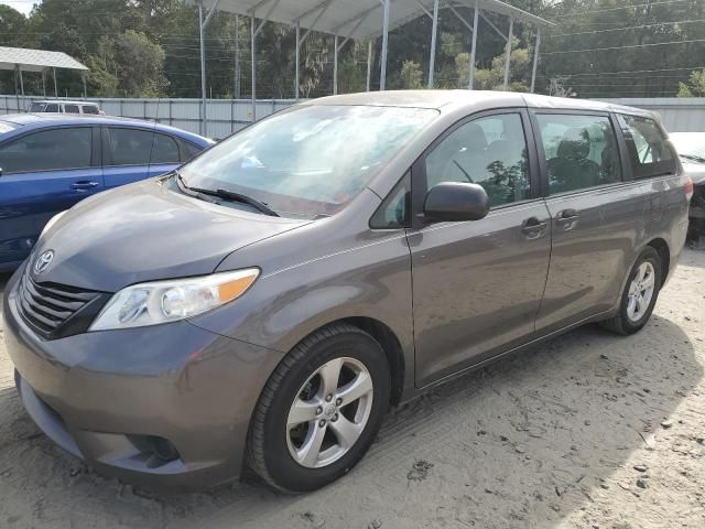 2013 Toyota Sienna