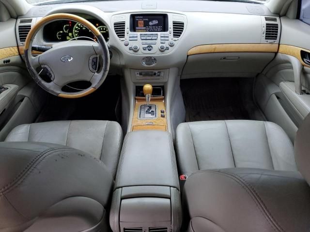 2002 Infiniti Q45