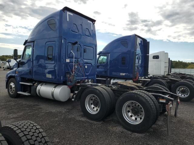 2019 Freightliner Cascadia 125