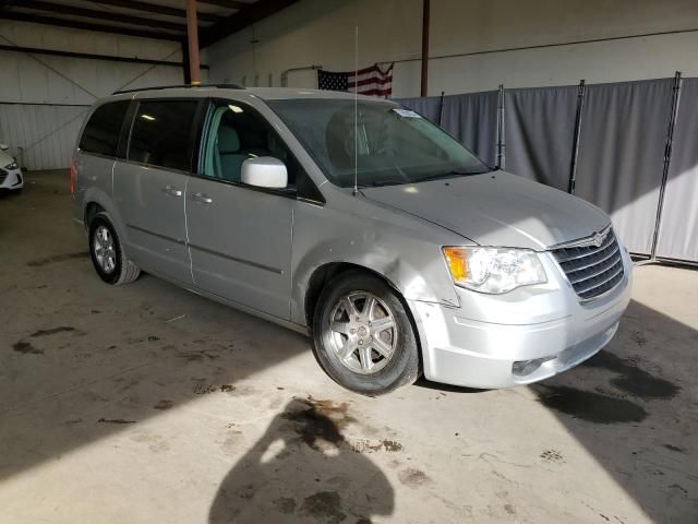 2010 Chrysler Town & Country Touring