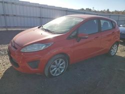 Carros salvage a la venta en subasta: 2013 Ford Fiesta SE