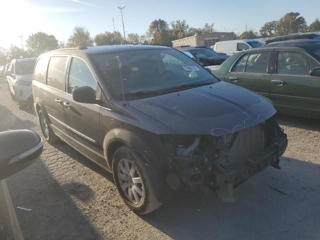 2015 Chrysler Town & Country Touring