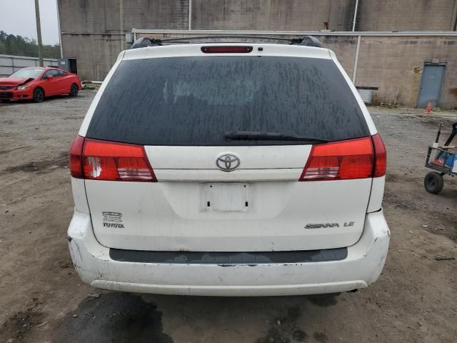 2004 Toyota Sienna CE