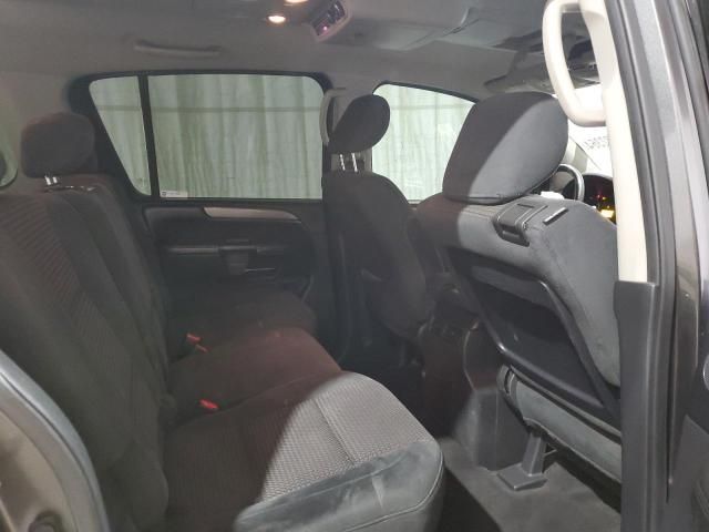 2010 Nissan Armada SE