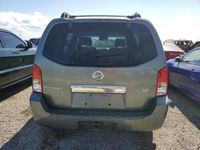 2006 Nissan Pathfinder LE