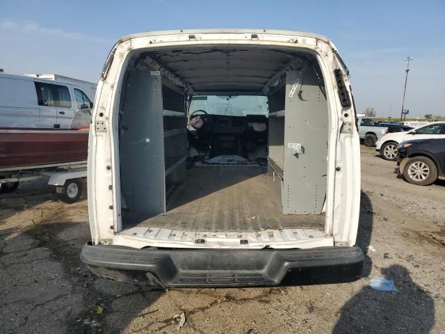 2014 Chevrolet Express G2500