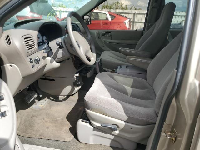 2003 Chrysler Town & Country LX