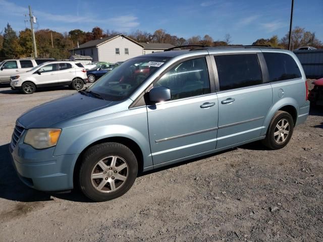 2009 Chrysler Town & Country Touring