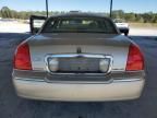 2006 Lincoln Town Car Signature