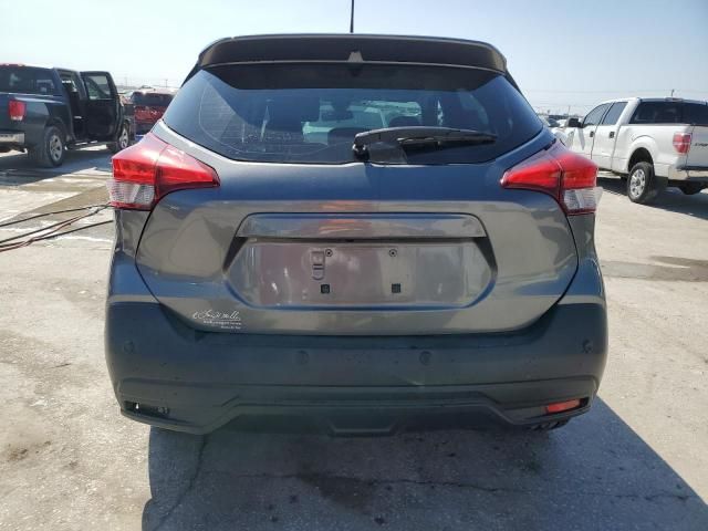 2020 Nissan Kicks SR