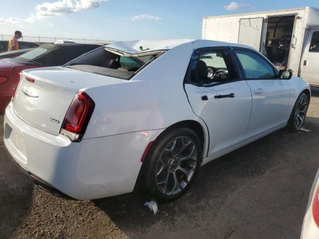 2018 Chrysler 300 Touring