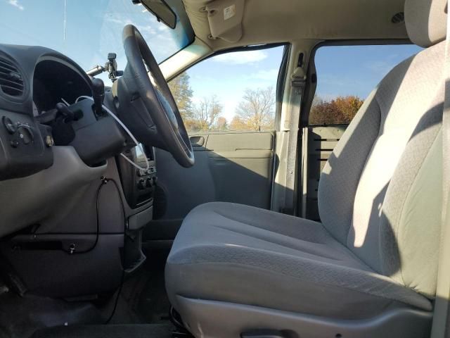 2006 Dodge Grand Caravan SE